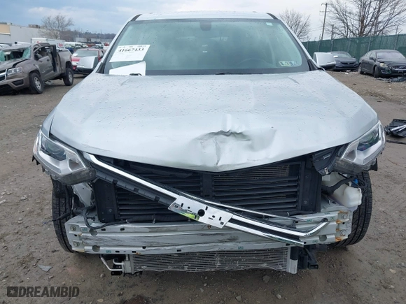 2019 Chevrolet Traverse LT Cloth with VIN 1GNEVGKWXKJ305057, listed as a IAAI auction lot 41667433 with 66,389 mi miles. Bid and sale history available at carsss.com. Image 12.