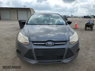 2014 Ford Focus S with VIN 1FADP3E22EL452391, listed as a Copart auction lot 53318395 with 137,776 mi miles and Clean Title. Bid and sale history available at carsss.com. Image 5.