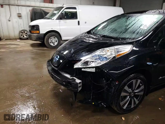 2015 Nissan LEAF S with VIN 1N4AZ0CP6FC334064, listed as a Copart auction lot 49307085 with 42,375 mi miles and Salvage Title. Bid and sale history available at DreamBid. Image 13.