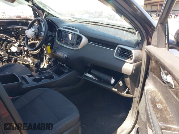 2016 Kia Sorento LX with VIN 5XYPG4A3XGG080146, listed as a IAAI auction lot 41772923 with 1 mi miles. Bid and sale history available at carsss.com. Image 5.