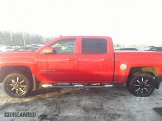 2014 Chevrolet Silverado 1500 LT with VIN 3GCUKREC0EG106440, listed as a IAAI auction lot 41635561 with 180,101 mi miles. Bid and sale history available at carsss.com. Image 14.