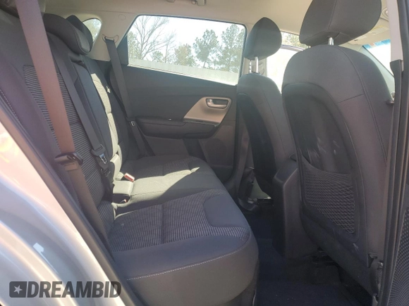 2018 Kia Niro LX with VIN KNDCB3LCXJ5207496, listed as a Copart auction lot 45039395 with 33,659 mi miles and Salvage Title. Bid and sale history available at carsss.com. Image 10.