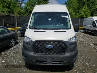 2021 Ford Transit Cargo z VIN 1FTBR1X82MKA08353, wystawiony jako Copart lot #58431105 z przebiegiem 100 195 mil mil oraz Szkoda całkowita • Salvage title. Historia ofert i sprzedaży dostępna na DreamBid. Obrazek 5.