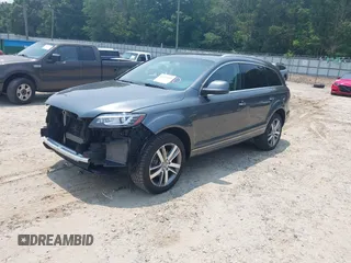 2014 Audi Q7 Premium Plus with VIN WA1LMAFE2ED003874, listed as a IAAI auction lot 42412169 with 65,621 mi miles and . Bid and sale history available at DreamBid. Image 18.