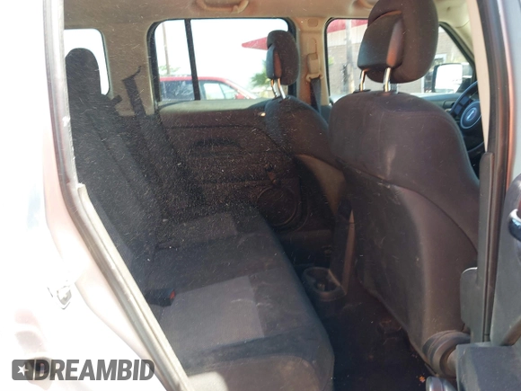 2013 Jeep Patriot Sport with VIN 1C4NJPBA5DD186974, listed as a IAAI auction lot 41900552 with 127,717 mi miles. Bid and sale history available at carsss.com. Image 8.