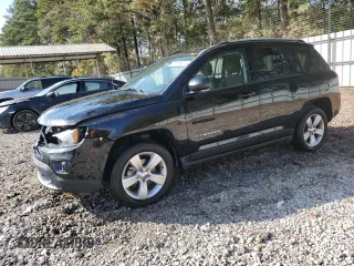 2016 Jeep Compass Sport with VIN 1C4NJCBB2GD506628, listed as a Copart auction lot 79135524 with 55,675 mi miles and Salvage title. Bid and sale history available at DreamBid. Image 1.