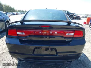 2011 Dodge Charger Road/Track with VIN 2B3CL5CT8BH506814, listed as a IAAI auction lot 41890437 with 240,836 mi miles. Bid and sale history available at carsss.com. Image 17.