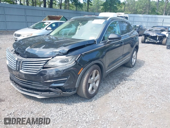 2017 Lincoln MKC Premiere with VIN 5LMCJ1C90HUL52132, listed as a IAAI auction lot 42611380 with 141,981 mi miles and . Bid and sale history available at DreamBid. Image 17.