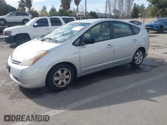 2006 Toyota Prius with VIN JTDKB20U767064148, listed as a IAAI auction lot 41603966 with 275,326 mi miles. Bid and sale history available at carsss.com. Image 2.