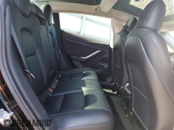 2020 Tesla Model 3 Standard Range Plus z VIN 5YJ3E1EA7LF606441, wystawiony jako Copart lot #53382915 z przebiegiem 56 113 mil mil oraz Szkoda całkowita • Salvage title. Historia ofert i sprzedaży dostępna na DreamBid. Obrazek 10.