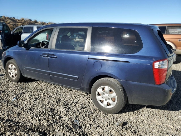 2007 Kia Sedona EX with VIN KNDMB233376109248, listed as a Copart auction lot 79914284 with 178,245 mi miles and Salvage Title. Bid and sale history available at carsss.com. Image 2.