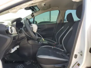 2022 Nissan Versa SV z VIN 3N1CN8EV1NL852274, wystawiony jako Copart lot #53149755 z przebiegiem Nie podano mil oraz Szkody całkowita. Historia ofert i sprzedaży dostępna na DreamBid. Obrazek 7.