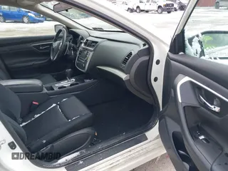 2017 Nissan Altima SV with VIN 1N4AL3AP7HC119737, listed as a IAAI auction lot 41630783 with 82,713 mi miles and . Bid and sale history available at DreamBid. Image 5.