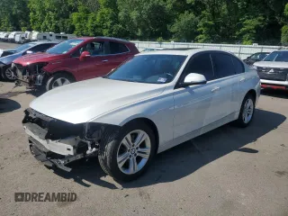 2016 BMW 3 Series 328i xDrive с VIN WBA8E3G57GNU00798, выставлен на аукционе Copart как лот 60688775 с пробегом 79 812 миль миль и Списание • Salvage title. История ставок и продаж доступна на DreamBid. Изображение 1.