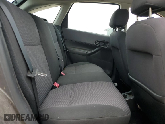 2007 Ford Focus S with VIN 1FAHP37N07W331532, listed as a Copart auction lot 71894104 with 183,909 mi miles and Clean Title. Bid and sale history available at carsss.com. Image 10.
