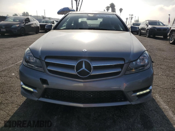 2012 Mercedes-Benz C 250 с VIN WDDGJ4HBXCF782520, выставлен на аукционе Copart как лот 64447245 с пробегом 99 742 миль миль и Списание • Salvage title. История ставок и продаж доступна на DreamBid. Изображение 5.