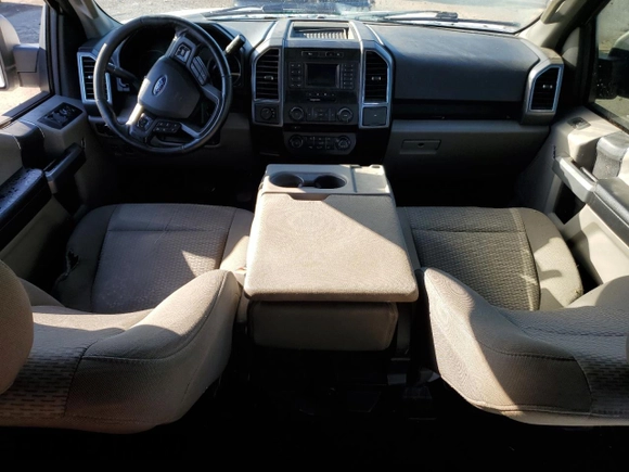 2018 Ford F-150 XL with VIN 1FTEW1EP0JKD00126, listed as a Copart auction lot 52626585 with 303,395 mi miles and Clean title. Bid and sale history available at DreamBid. Image 8.