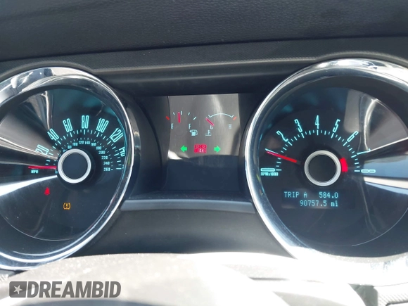 2013 Ford Mustang V6 with VIN 1ZVBP8EM7D5235869, listed as a IAAI auction lot 42000558 with 90,757 mi miles and . Bid and sale history available at DreamBid. Image 7.