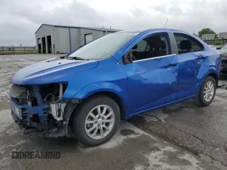 2020 Chevrolet Sonic LT with VIN 1G1JD5SB5L4143407, listed as a Copart auction lot 59686985 with 74,062 mi miles and Salvage title. Bid and sale history available at DreamBid. Image 1.