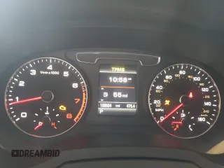 2018 Audi Q3 Premium with VIN WA1ECCFS8JR021306, listed as a Copart auction lot 60091415 with 100,604 mi miles and Salvage title. Bid and sale history available at DreamBid. Image 9.