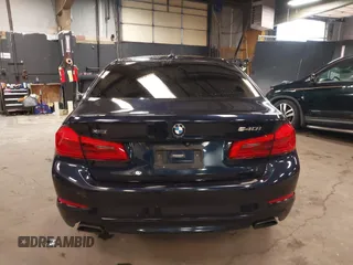 2019 BMW 5 Series 540i xDrive z VIN WBAJE7C53KWW29884, wystawiony jako IAAI lot #42020658 z przebiegiem 68 389 mil mil oraz . Historia ofert i sprzedaży dostępna na DreamBid. Obrazek 16.