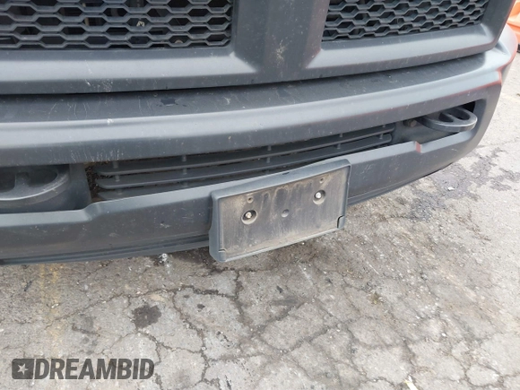 2018 Ram 2500 Tradesman with VIN 3C6UR5HJ7JG240216, listed as a IAAI auction lot 41371971 with 143,069 mi miles and . Bid and sale history available at DreamBid. Image 6.