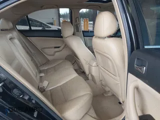2008 Acura TSX with VIN JH4CL96818C019963, listed as a IAAI auction lot 41960209 with 195,034 mi miles. Bid and sale history available at carsss.com. Image 8.