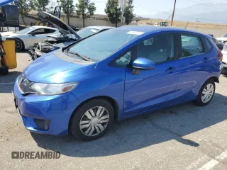 2015 Honda Fit LX with VIN 3HGGK5H53FM718378, listed as a Copart auction lot 52035245 with 104,786 mi miles and Salvage Title. Bid and sale history available at carsss.com. Image 1.