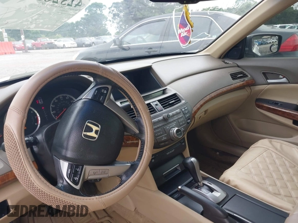 2008 Honda Accord EX-L z VIN 1HGCP36878A077463, wystawiony jako IAAI lot #42326557 z przebiegiem 187 387 mil mil oraz . Historia ofert i sprzedaży dostępna na DreamBid. Obrazek 5.