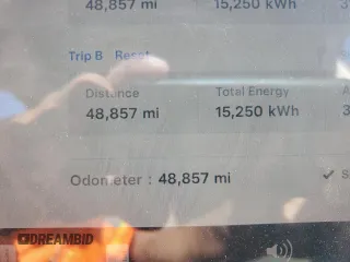 2024 Tesla Model Y Long Range with VIN 7SAYGDEE6RA321064, listed as a Copart auction lot 58889795 with 48,857 mi miles and Salvage title. Bid and sale history available at DreamBid. Image 9.