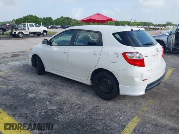 2010 Toyota Matrix S z VIN 2T1KE4EE4AC042197, wystawiony jako IAAI lot #42817785 z przebiegiem 287 196 mil mil oraz . Historia ofert i sprzedaży dostępna na DreamBid. Obrazek 3.