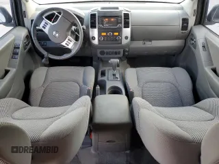 2015 Nissan Frontier SV z VIN 1N6AD0FR9FN754344, wystawiony jako Copart lot #80561574 z przebiegiem 131 225 mil mil oraz Szkoda całkowita • Salvage title. Historia ofert i sprzedaży dostępna na DreamBid. Obrazek 8.