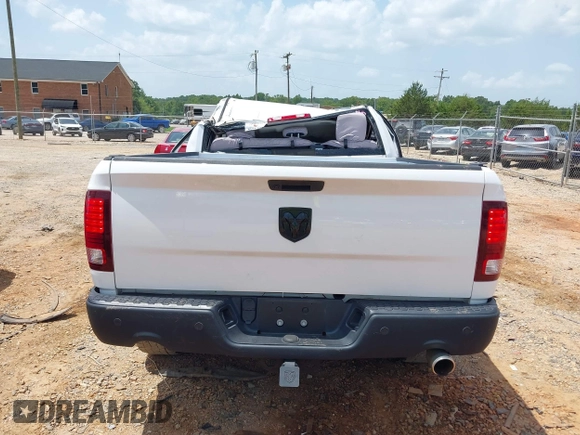 2019 Ram 1500 Classic Warlock with VIN 1C6RR6GT5KS731974, listed as a IAAI auction lot 40018822 with 81,259 mi miles. Bid and sale history available at carsss.com. Image 16.