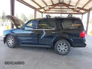 2003 Lincoln Navigator Luxury with VIN 5LMFU28R53LJ48895, listed as a IAAI auction lot 41670029 with 147,702 mi miles. Bid and sale history available at carsss.com. Image 15.