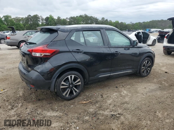 2020 Nissan Kicks SR with VIN 3N1CP5DV2LL533375, listed as a Copart auction lot 53901525 with 100,947 mi miles and Clean Title. Bid and sale history available at carsss.com. Image 3.