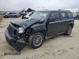 2009 Jeep Patriot Sport with VIN 1J4FT28A39D140327, listed as a Copart auction lot 88296375 with 131,927 mi miles and Salvage Title. Bid and sale history available at DreamBid. Image 1.