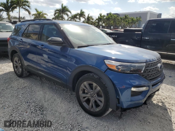 2022 Ford Explorer XLT with VIN 1FMSK7DH3NGC39399, listed as a Copart auction lot 48873565 with 3,262 mi miles and Salvage Title. Bid and sale history available at carsss.com. Image 4.