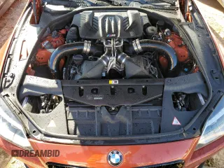 2013 BMW M6 z VIN WBSLX9C58DC968462, wystawiony jako Copart lot #76164044 z przebiegiem 45 349 mil mil oraz Szkoda całkowita • Salvage title. Historia ofert i sprzedaży dostępna na DreamBid. Obrazek 11.