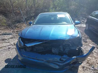 2019 Volkswagen Jetta SEL z VIN 3VWE57BU5KM163658, wystawiony jako IAAI lot #41488007 z przebiegiem 56 026 mil mil oraz . Historia ofert i sprzedaży dostępna na DreamBid. Obrazek 12.