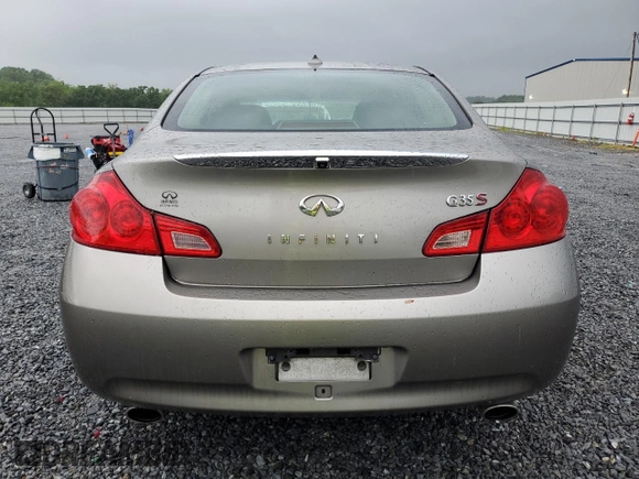 2008 Infiniti G35 Journey z VIN JNKBV61E88M223655, wystawiony jako Copart lot #56632495 z przebiegiem 306 705 mil mil oraz Szkoda całkowita • Salvage title. Historia ofert i sprzedaży dostępna na DreamBid. Obrazek 6.