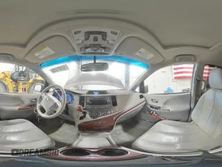 2012 Toyota Sienna XLE z VIN 5TDDK3DC8CS046677, wystawiony jako Copart lot #52381025 z przebiegiem 144 054 mil mil oraz Czysty tytuł • Clean title. Historia ofert i sprzedaży dostępna na DreamBid. Obrazek 16.