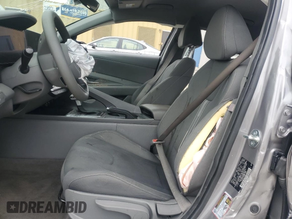 2024 Hyundai Elantra SEL with VIN KMHLM4DG9RU780274, listed as a Copart auction lot 62518085 with 33,363 mi miles and Non repairable. Bid and sale history available at DreamBid. Image 7.