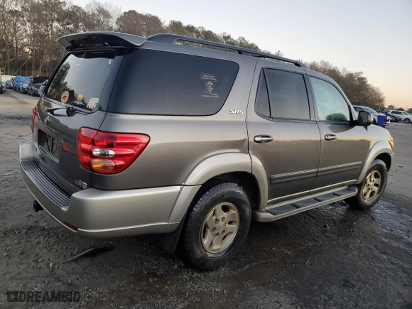 2004 Toyota Sequoia SR5 with VIN 5TDZT34AX4S218937, listed as a Copart auction lot 88211735 with 0 mi miles and Salvage Title. Bid and sale history available at carsss.com. Image 3.