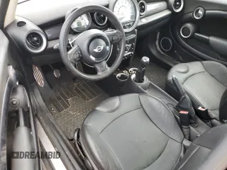 2012 MINI Clubman S z VIN WMWZG3C59CTY32075, wystawiony jako Copart lot #57341395 z przebiegiem 101 933 mil mil oraz Szkoda całkowita • Salvage title. Historia ofert i sprzedaży dostępna na DreamBid. Obrazek 8.