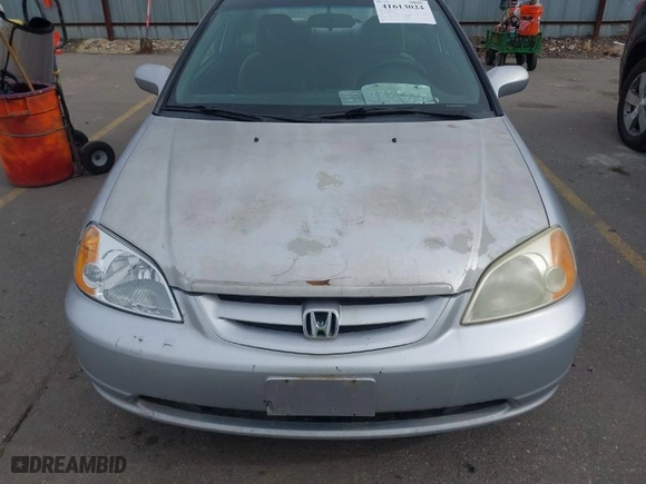 2001 Honda Civic EX with VIN 1HGEM22991L003255, listed as a IAAI auction lot 41613024 with 197,787 mi miles. Bid and sale history available at carsss.com. Image 6.