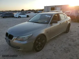 2008 BMW 5 Series 535xi with VIN WBANV93518CZ63340, listed as a Copart auction lot 43945975 with 142,870 mi miles and Clean Title. Bid and sale history available at carsss.com. Image 1.