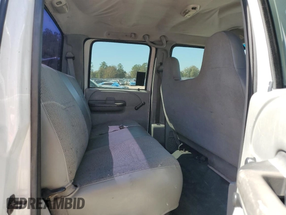 2003 Ford F-350 with VIN 1FTSW30PX3ED42584, listed as a Copart auction lot 48906765 with 2,910,455 mi miles and Clean title. Bid and sale history available at DreamBid. Image 10.