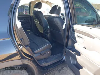 2023 Honda Pilot Elite with VIN 5FNYG1H80PB017732, listed as a IAAI auction lot 41643842 with 26,420 mi miles. Bid and sale history available at carsss.com. Image 8.