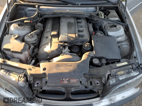 2004 BMW 3 Series 325Ci with VIN WBABW33444PL25543, listed as a Copart auction lot 83811414 with 106,309 mi miles and Salvage Title. Bid and sale history available at carsss.com. Image 11.