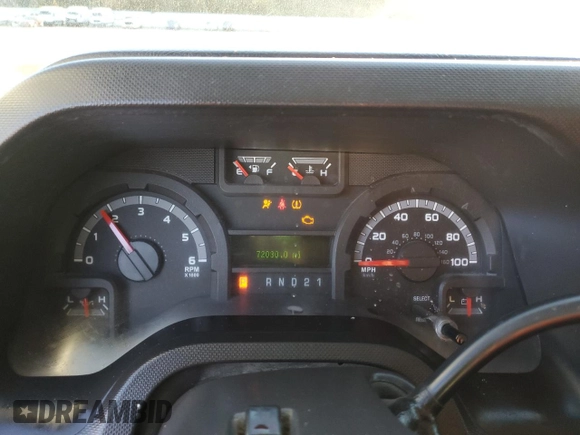 2013 Ford Econoline Passenger XL with VIN 1FBSS3BLXDDA77277, listed as a Copart auction lot 86483254 with 72,030 mi miles and Clean Title. Bid and sale history available at DreamBid. Image 9.